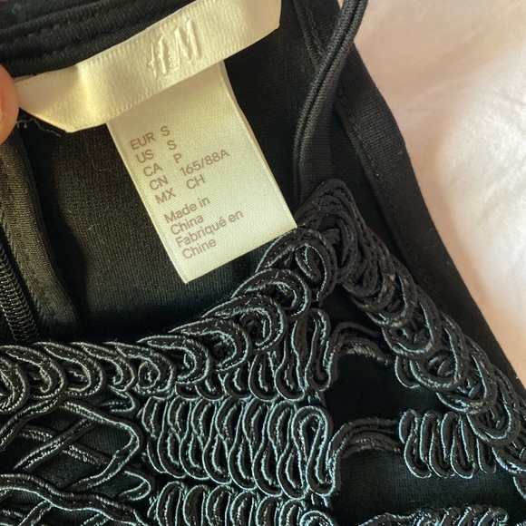 Halter crop top - Picture 5 of 5